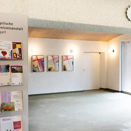 Evangelische Diakonissenanstalt Bed & Breakfast *